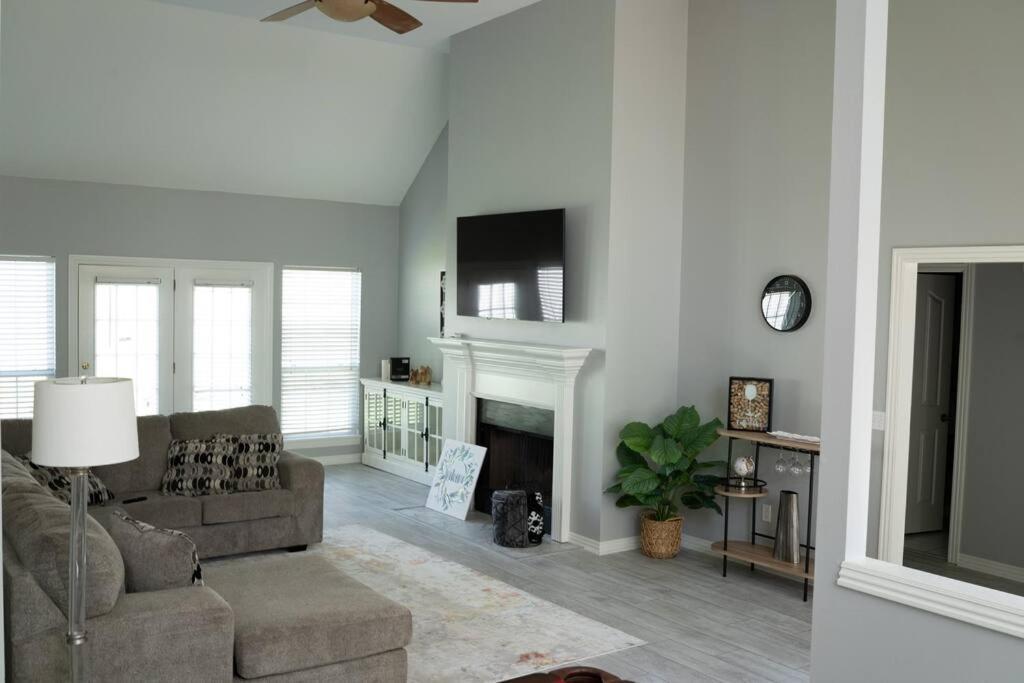 Walking Distance To Coler Mtn Bike - 3Br 2Ba Vila Bentonville Exterior foto